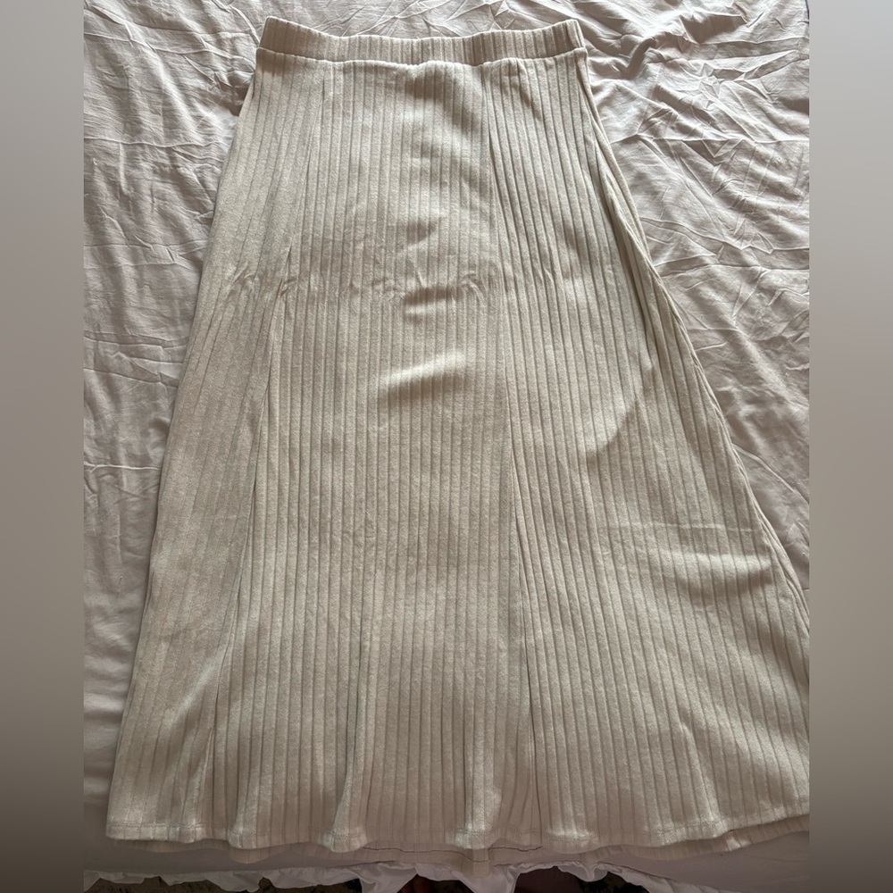 Cream Pleated Maxi Skirt